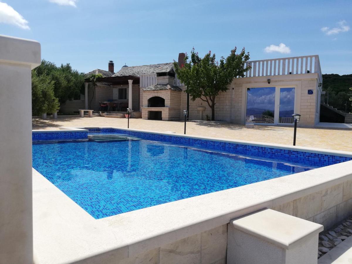 פוצ'ישצ'ה Vila Maslinica מראה חיצוני תמונה